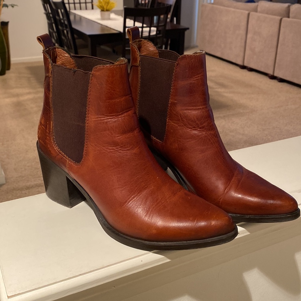 Steve Madden Leather Boots (Cognac)